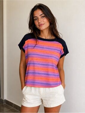 Elizabeth And James Space Sky Womens Knit Hi-Low Pullover Top
 NWT PTP 26”